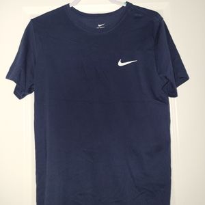 Men's Nike shirt
